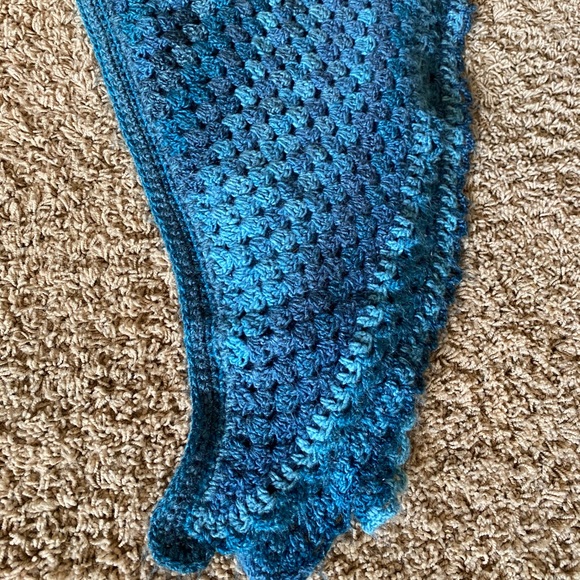 Hand-stitched Blue Mermaid Blanket - Picture 6 of 7